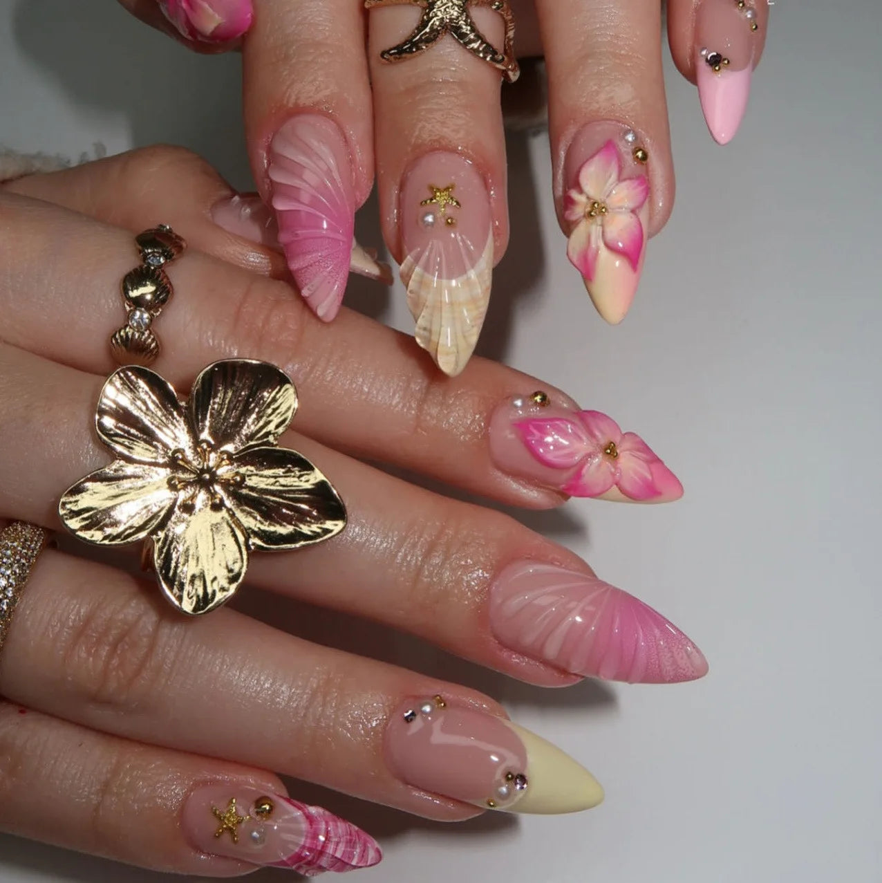Y2k Press on Nails with Almond Head Design Cat's Eye Silver Stripe Pattern