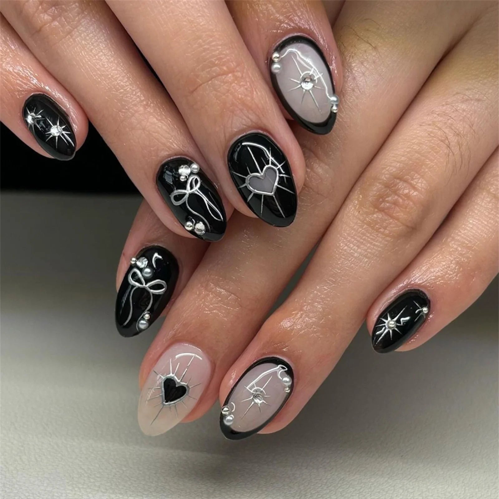 Stiletto Press On Nails Black Silver Bowknot Dissymmetry Nail Art