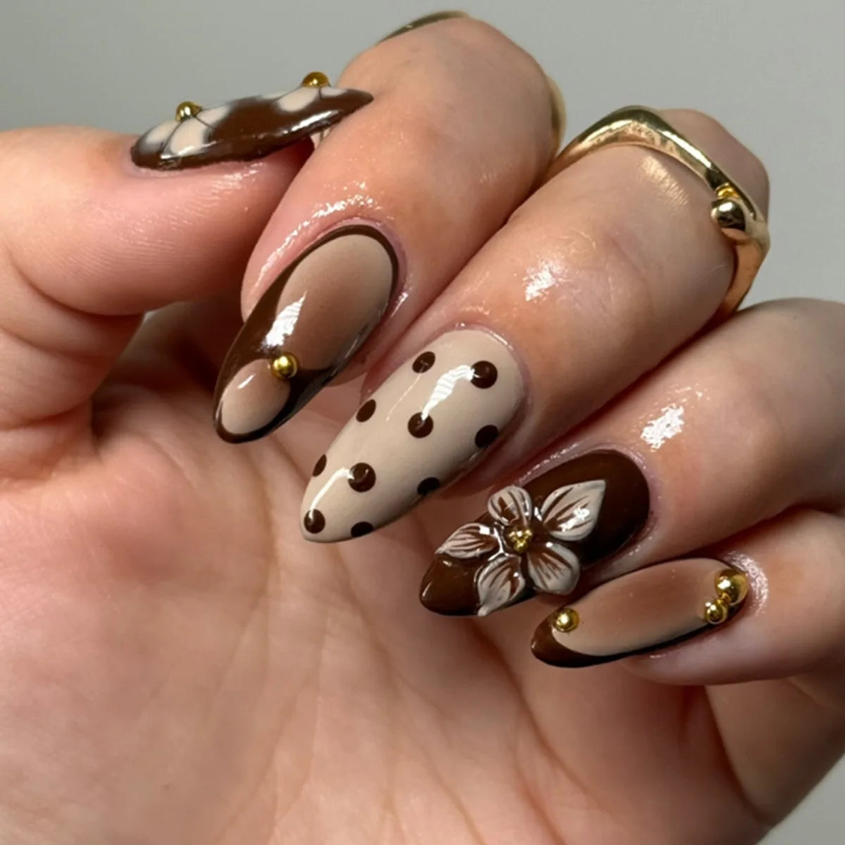 Y2k Press on Nails with Almond Head Design Cat's Eye Silver Stripe Pattern