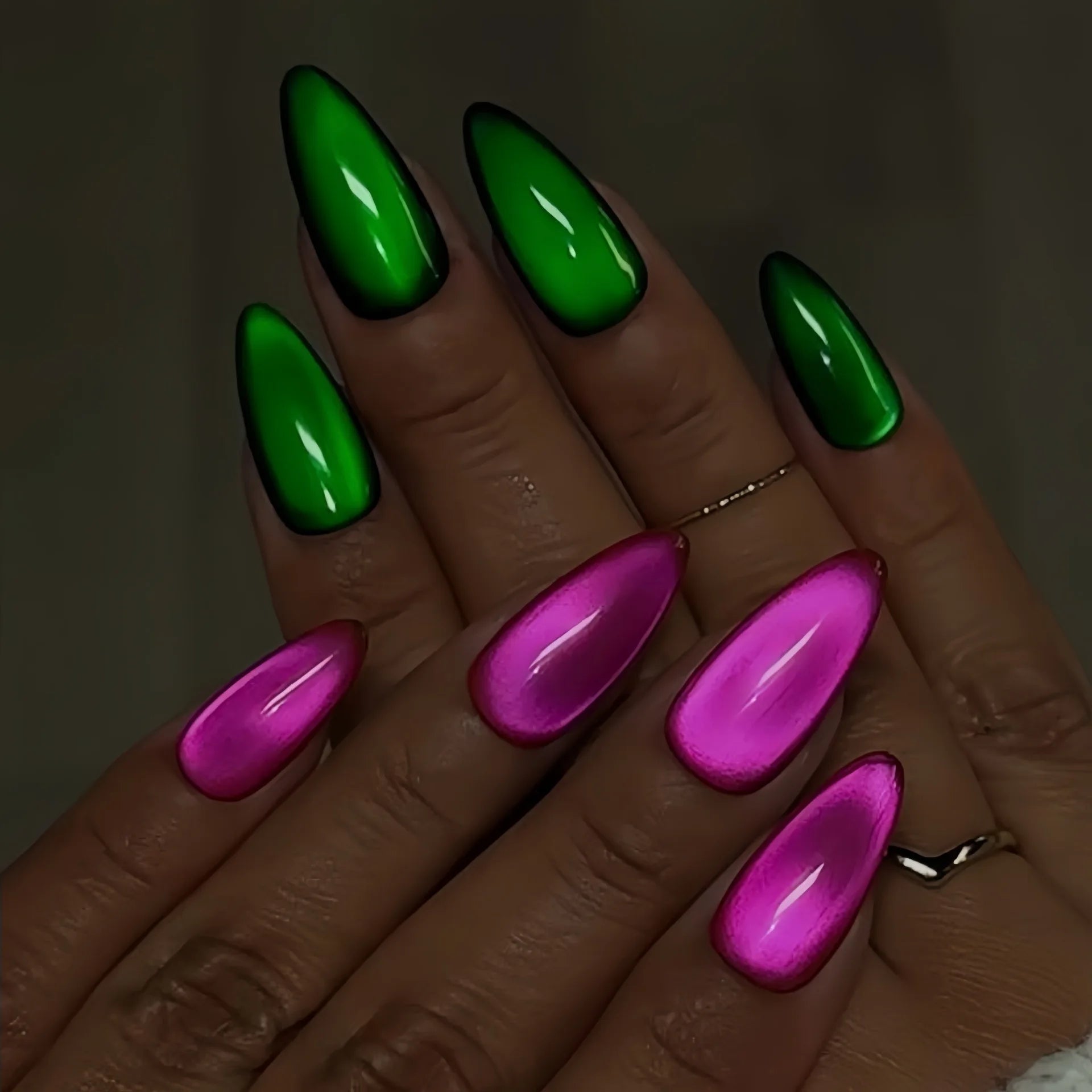 Glossy Cat Eye Full Glam Press On Nails