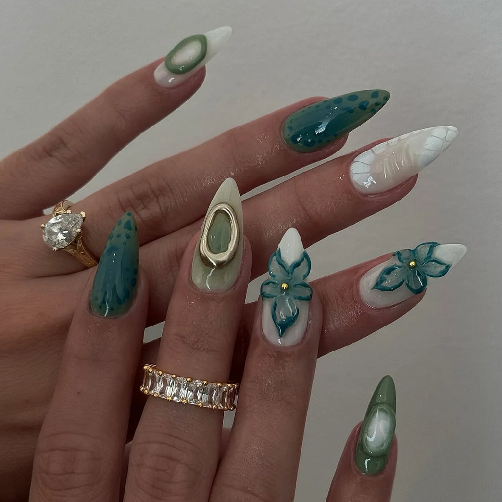 Y2k Press on Nails with Almond Head Design Cat's Eye Silver Stripe Pattern