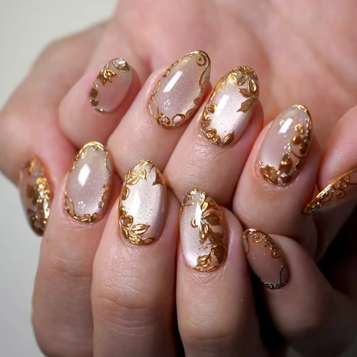 Metallic Cat Eye Sheer Manicure Art Textured 3D Acrylic Almond Medium Press on Nails